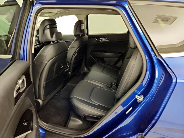 Photo of 2023 Blue Kia Sportage