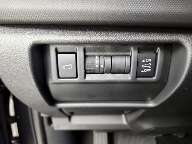 Photo of 2025 Gray Subaru Forester