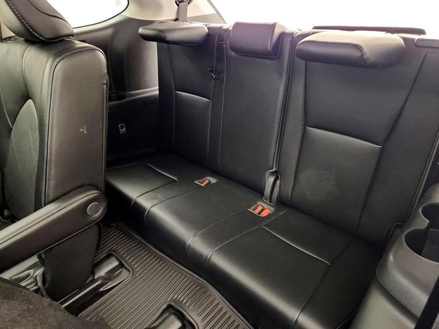 Photo of 2022 Black Toyota Highlander
