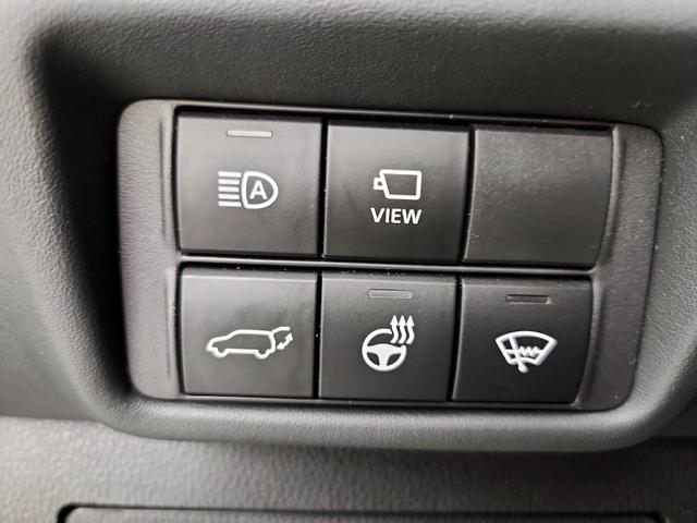 Photo of 2022 Black Toyota Highlander