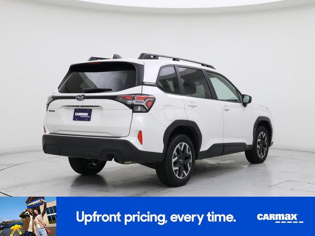 Photo of 2025 White Subaru Forester