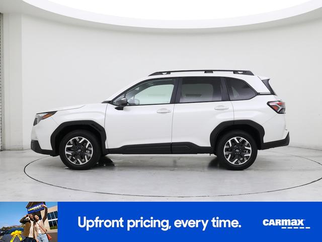 Photo of 2025 White Subaru Forester