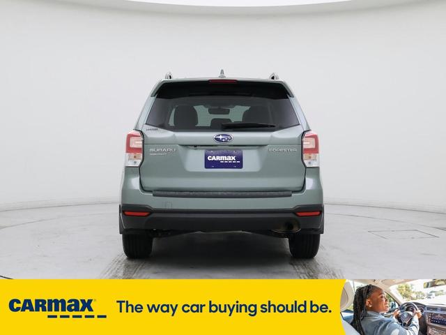Photo of 2018 Green Subaru Forester