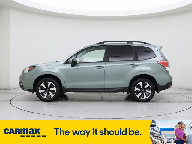 Photo of 2018 Green Subaru Forester