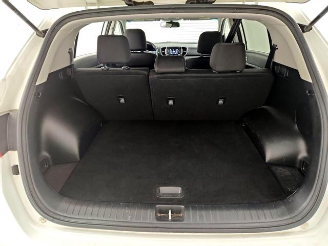 Photo of 2017 White Kia Sportage