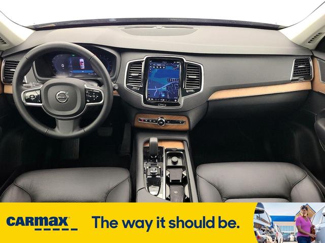 Photo of 2024 Gray Volvo XC90