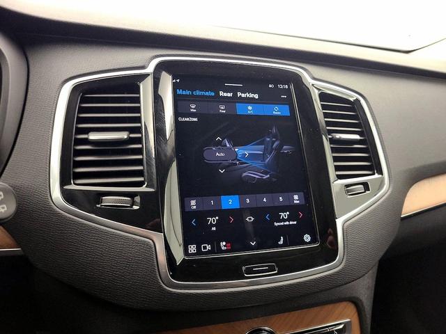 Photo of 2024 Gray Volvo XC90