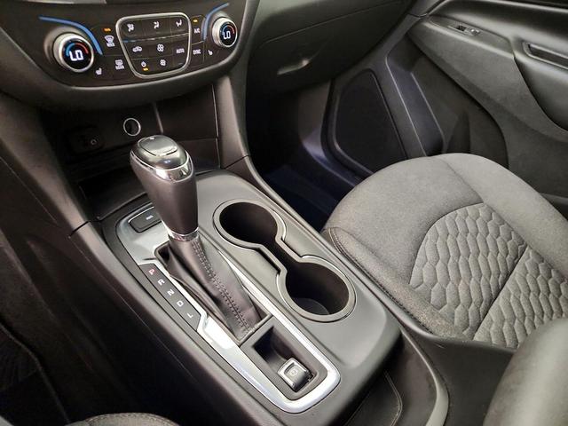 Photo of 2018 Red Chevrolet Equinox