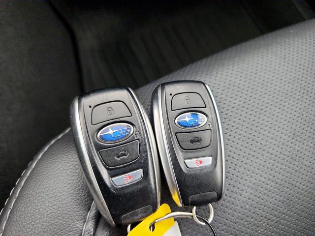 Photo of 2017 Black Subaru Outback
