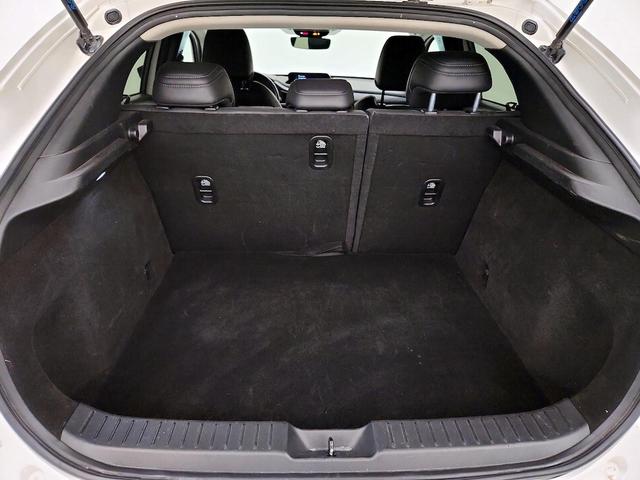 Photo of 2023 White Mazda CX-30