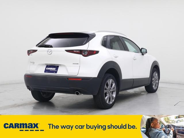 Photo of 2023 White Mazda CX-30