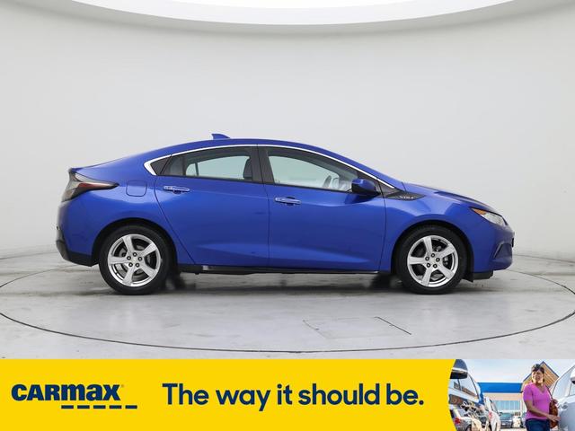 Photo of 2017 Blue Chevrolet Volt