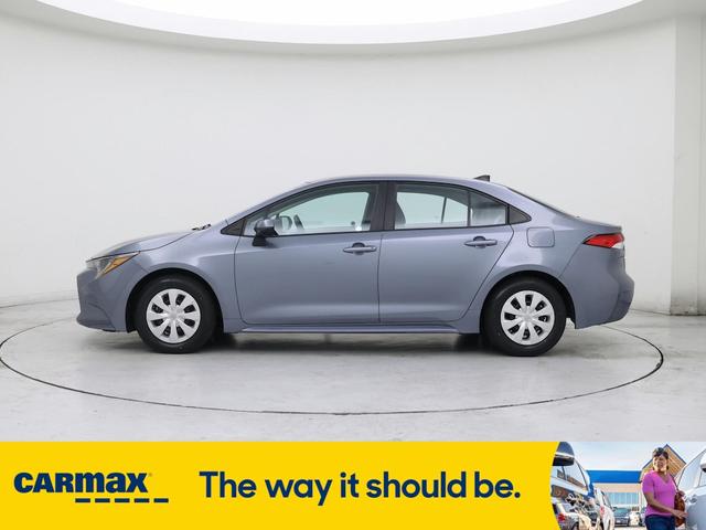 Photo of 2022 Gray Toyota Corolla
