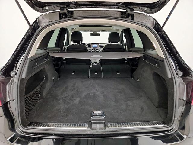 Photo of 2018 Black Mercedes-Benz GLC 300