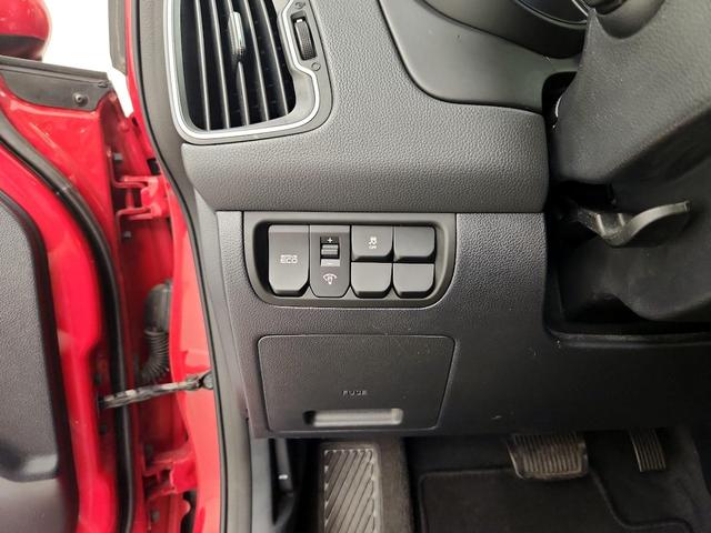 Photo of 2017 Red Kia Rio