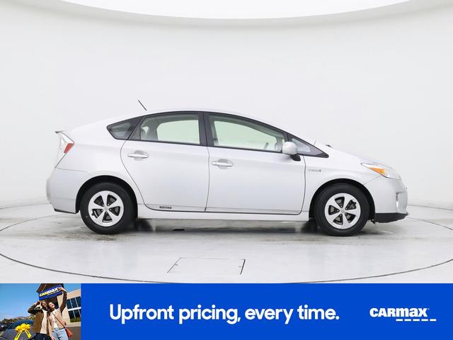 Photo of 2015 Silver Toyota Prius