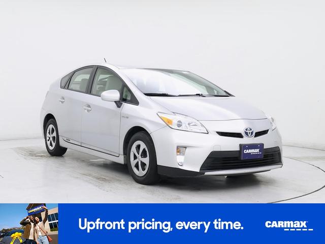 Photo of 2015 Silver Toyota Prius