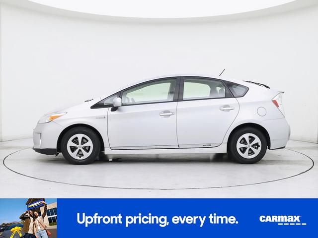 Photo of 2015 Silver Toyota Prius