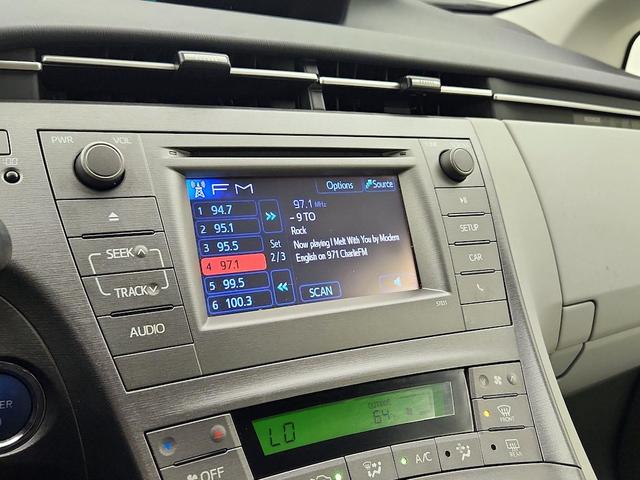 Photo of 2015 Silver Toyota Prius