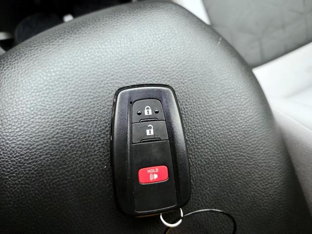Photo of 2022 Green Toyota RAV4