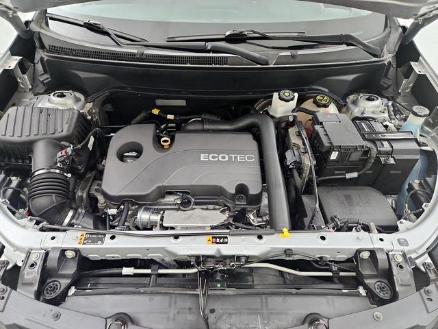 Photo of 2019 Silver Chevrolet Equinox