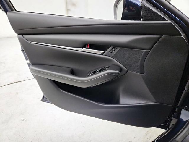 Photo of 2023 Blue Mazda Mazda3