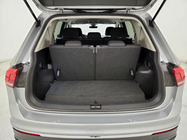 Photo of 2023 Silver Volkswagen Tiguan