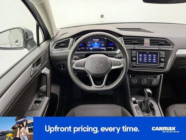 Photo of 2023 Silver Volkswagen Tiguan