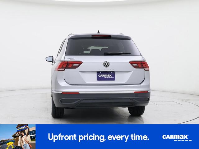 Photo of 2023 Silver Volkswagen Tiguan