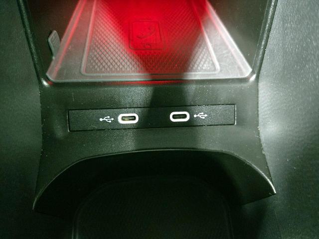 Photo of 2022 Gray Volkswagen ID.4