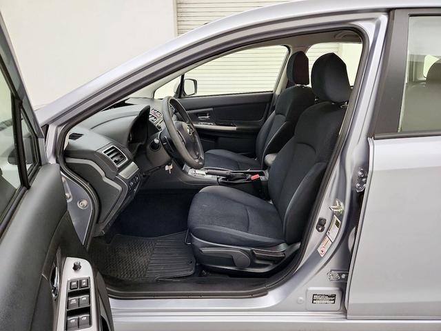 Photo of 2015 Silver Subaru Impreza