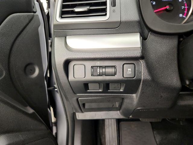 Photo of 2015 Silver Subaru Impreza