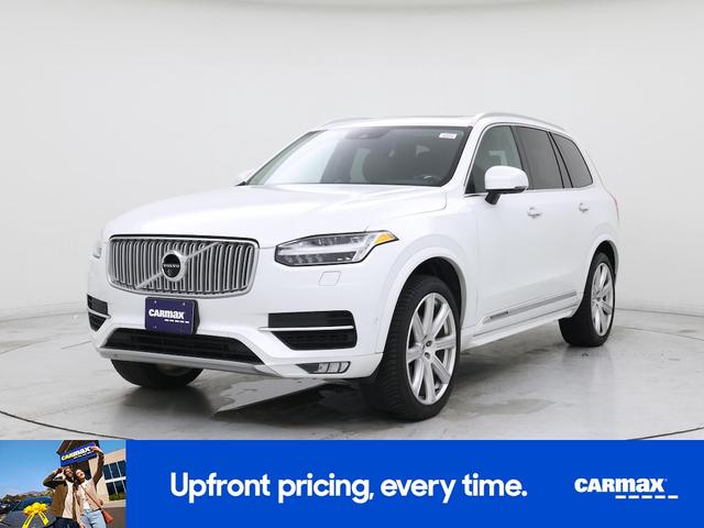 Photo of 2018 White Volvo XC90