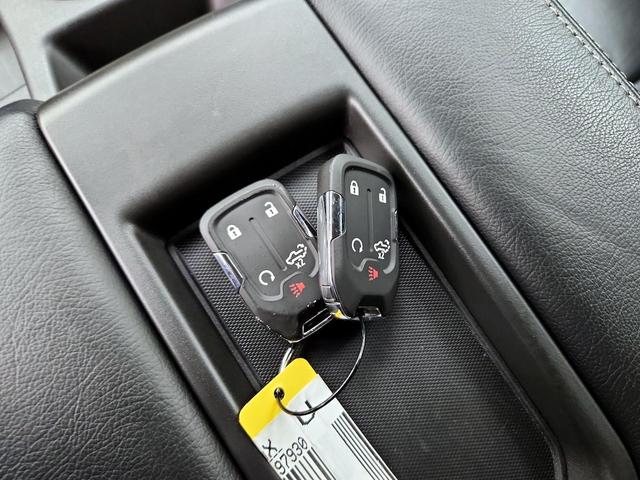 Photo of 2021 Blue Chevrolet Silverado 1500