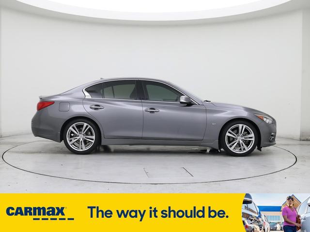 Photo of 2015 Gray INFINITI Q50