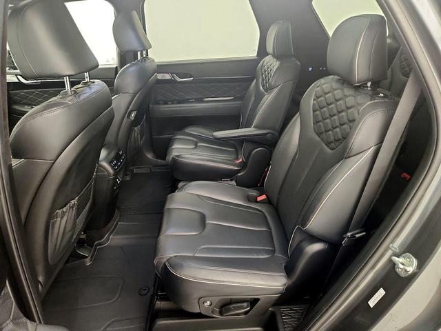 Photo of 2022 Gray Hyundai PALISADE
