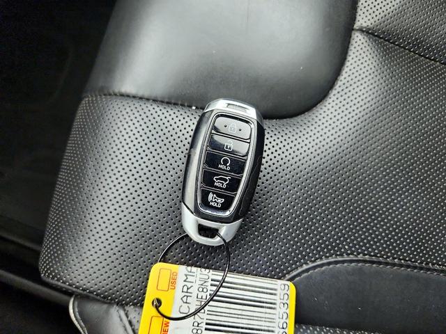 Photo of 2022 Gray Hyundai PALISADE