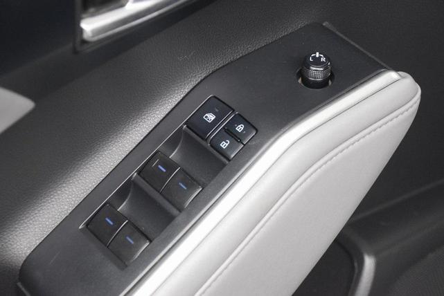 Photo of 2022 Magnetic Gray Metallic Toyota Highlander