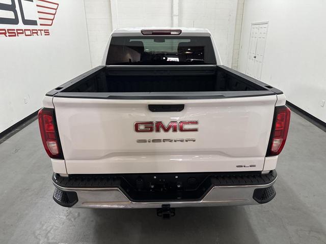 Photo of 2021 Summit White GMC Sierra 1500