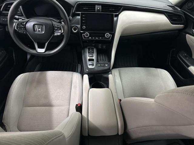 Photo of 2022 White Honda Insight