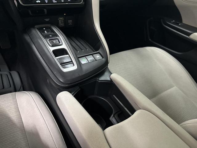 Photo of 2022 White Honda Insight