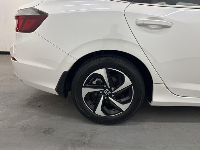 Photo of 2022 White Honda Insight