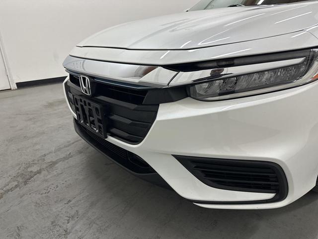 Photo of 2022 White Honda Insight