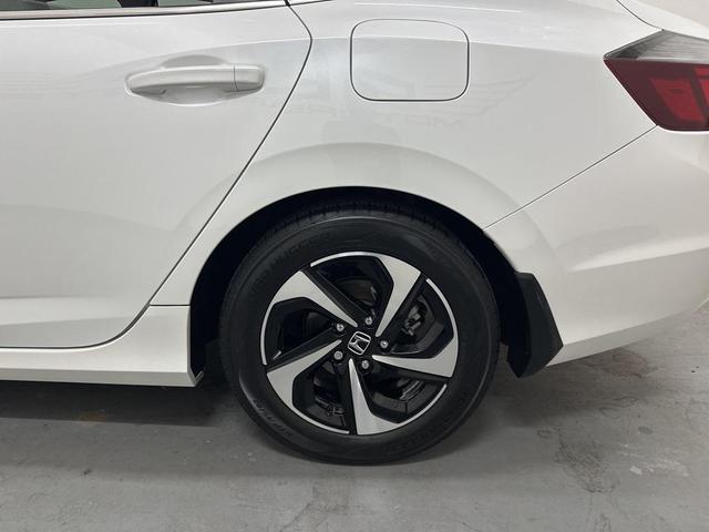 Photo of 2022 White Honda Insight