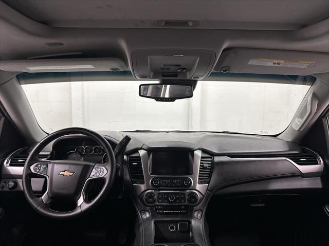 Photo of 2017 Iridescent Pearl Tricoat Chevrolet Tahoe