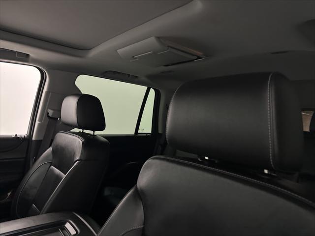 Photo of 2017 Iridescent Pearl Tricoat Chevrolet Tahoe