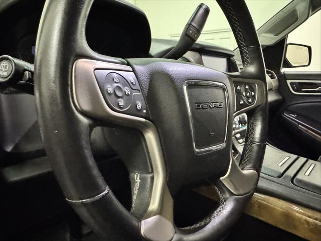 Photo of 2017 Onyx Black GMC Yukon XL