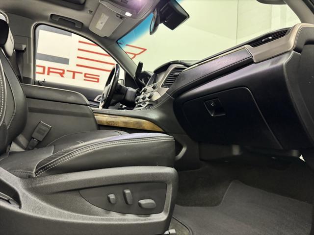 Photo of 2017 Onyx Black GMC Yukon XL