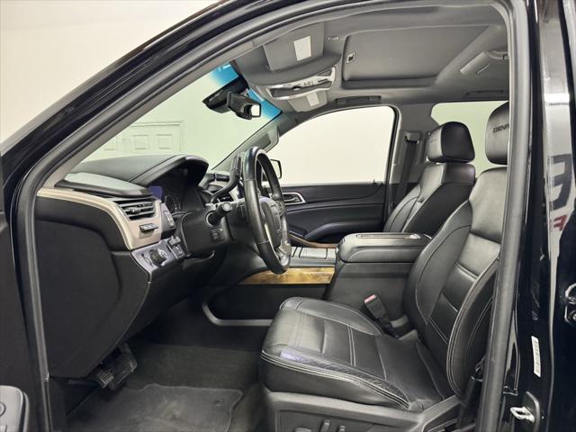 Photo of 2017 Onyx Black GMC Yukon XL