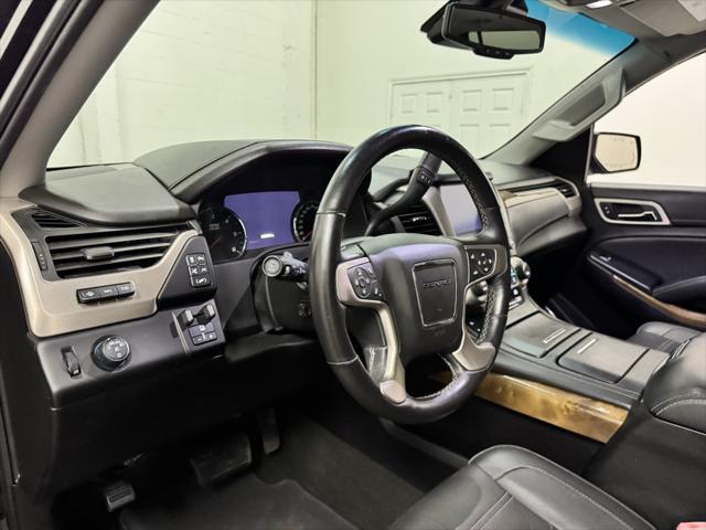 Photo of 2017 Onyx Black GMC Yukon XL